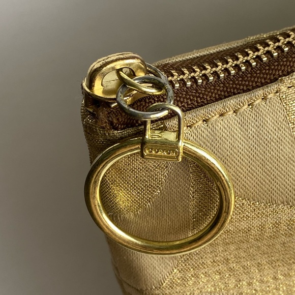 Coach Poppy Signature Tote Bag - Picture 2 of 9